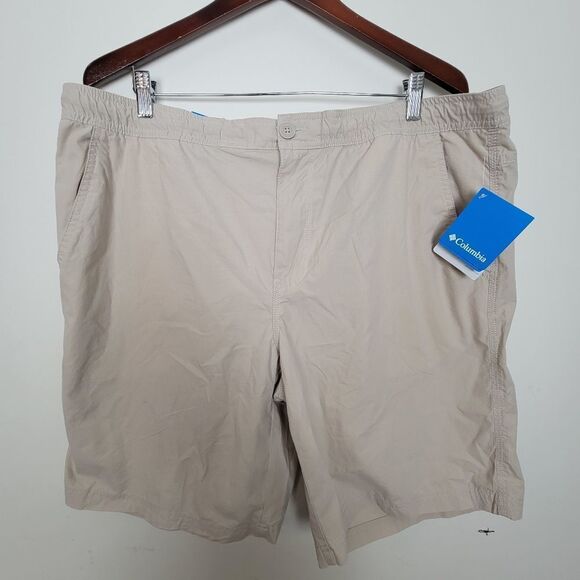 Columbia Palmdale 10" inch Shorts Khaki Men 42 Waist - Picture 1 of 5